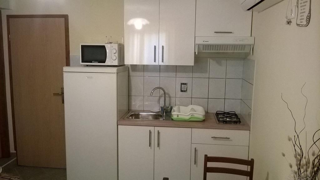 Apartment Rose พูลา ภายนอก รูปภาพ