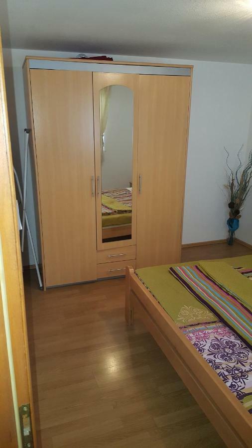 Apartment Rose พูลา ภายนอก รูปภาพ